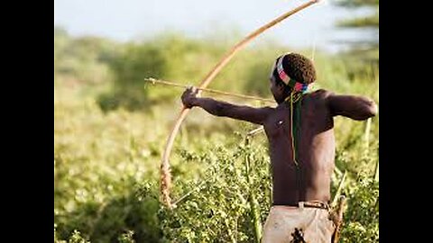 Tribo Africana ensina como fazer uma flecha