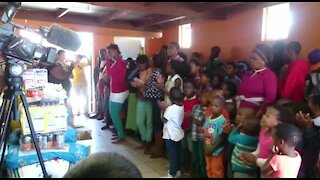 Local Chinese organisation gives Khayelitsha kids an early Christmas (MWK)