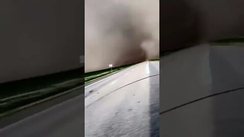 This is on US HWY 65 going towards Lake Village Arkansas on 06/15/22. Video courtesy of Ember Brown