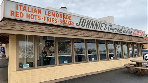 Johnnie's Italian Beef - Elmwood Park, Illinois