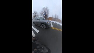 IMPATIENT Florida man minivan driver KBZG18 unsafe pass in downtown Rochester, NY