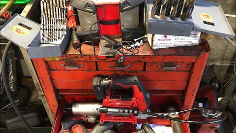 Toolbox Talk VLOG1 Milwaukee M12 M18 Drill Hog Drill Bits LIFETIME Warranty Review Experience How To