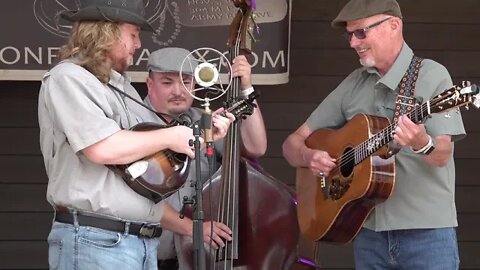 Silas Powell and The Powell Family Band - Come Hither Go Yonder
