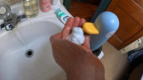 Unboxing: Automatic Foaming Hand Soap Dispenser Touchless, 13.5oz/400ml RUAMMER Automatic Liquid