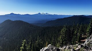 SUMMIT PANORAMIC VIEWS OF 9 MOUNTAINS & EPIC HILLSIDE HIKING! | 4K | Crescent Mountain | Oregon