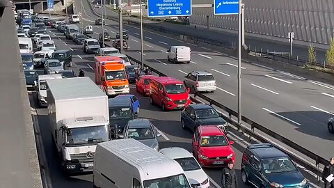 Climate change activists blocking major roads in Berlin