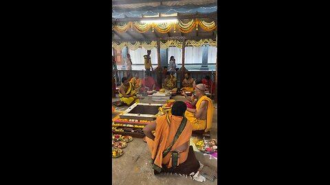 Ya Devi sarva bhuteshu mantra meditation chanting