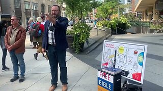 Street Preaching Toronto - You can have peace with God