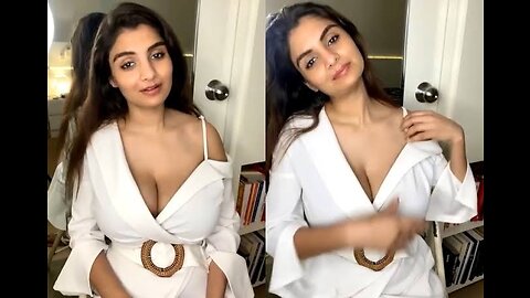 Avneshi jain sexy live ever