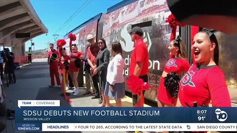 SDSU debuts new football stadium