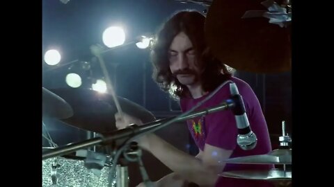 Set the Controls for the Heart of the Sun - Pink Floyd - Live at Pompeii (1974 theatrical version)