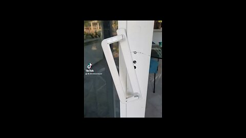 Hurricane impact sliding glass door lock replacement in Lauderdale-by-the-Sea, Fl