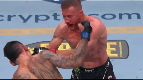 Max Holloway send Justin Gaethje to Deep Sleep! Watch This!!!