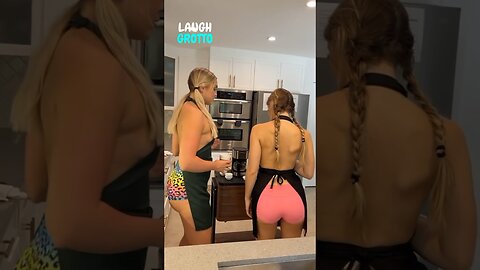 Last one 😂😂😂 #viral #shorts #funny #fails #laughgrotto