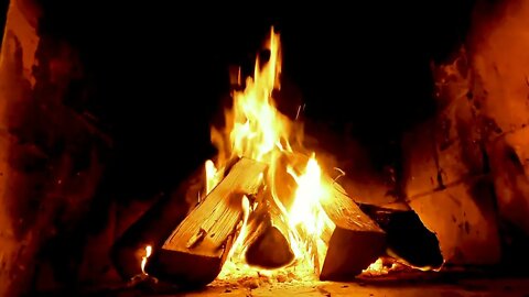 FIREPLACE (6 HOURS) - Relaxing and Chill Fire Burning Video White Fireplace sounds