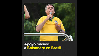 Miles de personas se manifiestan a favor de Bolsonaro en Brasil