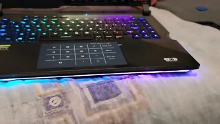 Abrir ASUS ROG Strix Scar 15 (2021) Gaming Laptop, 15.6" - Instalar Memoria Ram y Disco NVMe 4.0