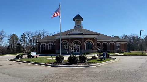 Walk and talk tour of the Wesley Chapel, NC, town center - Small Towns - Cities - Vlogging America