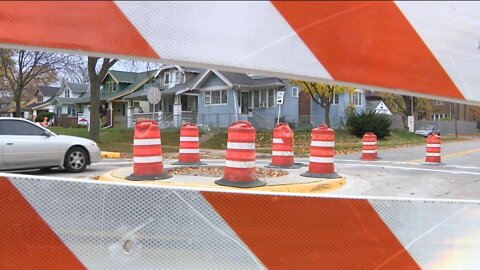 MKE traffic calming project places row of permanent obstacles to force drivers to slow down along Locust