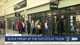 Shoppers get ready for Black Friday at Outlets at Tejon