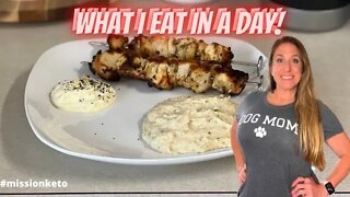 WHAT I EAT IN A DAY....DAIRY FREE KETO | SOME FUN NEWS! | BACK TO BASICS KETO | COUNTING TOTAL CARBS