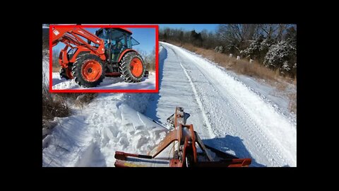 Tractor Snow plowing 2 miles of road in 20 mins KIOTI RX7320