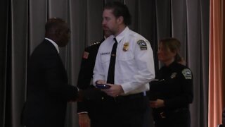 Four officers who confronted Tops shooting suspect receive Medal of Honor