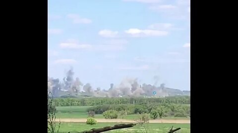 Ukrainian artillery shelling on Russian positions