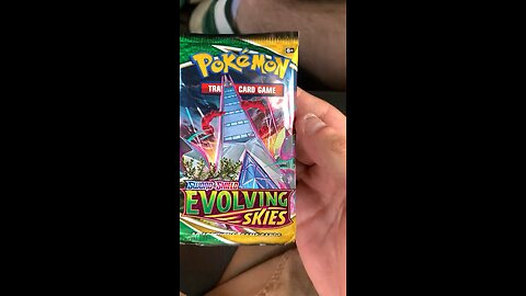 Pulled a nice Holo from Evolving Skies