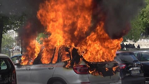 France: Clashes erupt in Nantes as thousands march against pension reform on Labour Day - 01.05.2023