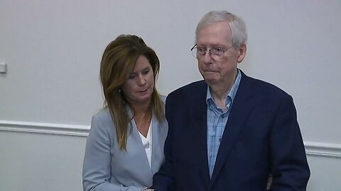 Sen. Mitch McConnell appears to freeze again during news conference