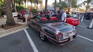 Entertainment and car show in The Villages