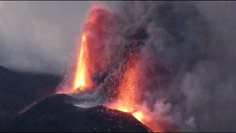 La Palma ASH PLUME