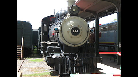 Galveston Railroad Museum w/ Cab Ride of thier GE 80- Ton Switcher!