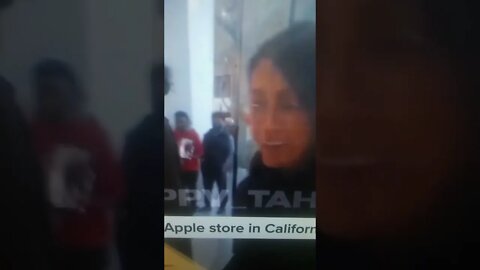 Wakandans Rob Apple Store In California - Gavin Newsom Approved