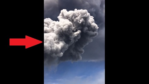 Eruption of Volcán Santiaguito in Guatemala July 1st, 2016