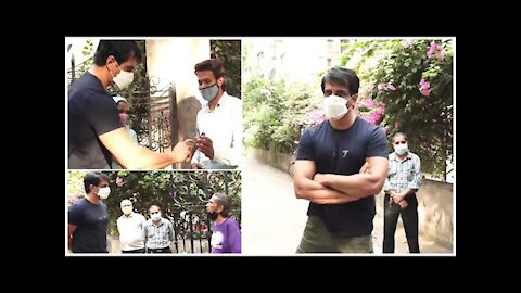 Sonu Sood Meets Some Needy People & Media Outside His Building