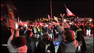 HUGE Welcome To The Freedom Convoy in France
