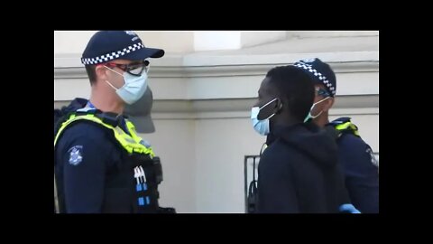 A Man Is Arrested - 1010hrs - 23/9/21 CMFEU Melbourne Australia