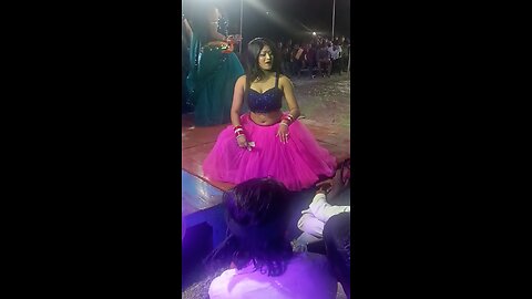 lahariya luta ae raja bhojpuri arkestra dance song #bhojpuri #arkestra