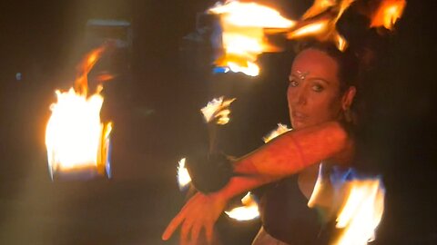 Fire dancer in Roatan gives mesmerizing beach performance
