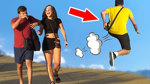 ''Stupid People Farting in Public PRANK''💃💨