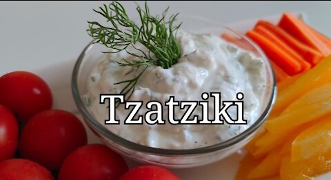 How to Make Tzatziki Sauce/Greek garlic yogurt Sauce
