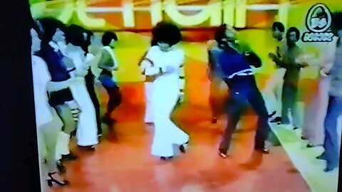 Four Tops 1972 Hey Man We Got To Get You A Woman Soul Train Dancers