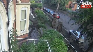 Nottingham attacks: CCTV footage of a murder suspect caught trying to break into a homeless shelter