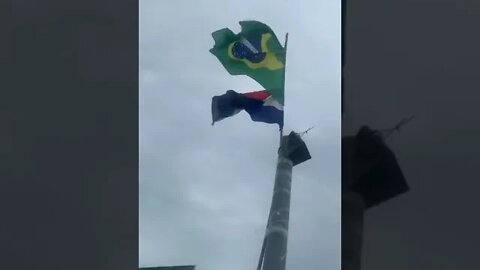 Foz do Iguaçu - 13/11/2022 - Manifestação pacífica! Força povo brasileiro!