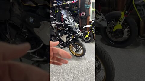 Braking Differences Between My R1250 GS And 701 SM