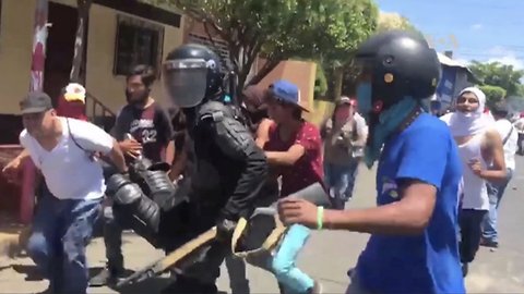 US Raises Nicaragua Threat Level As Violent Protests Continue