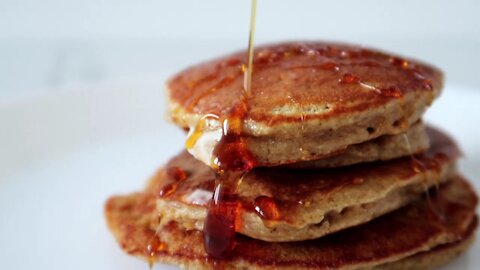 How to make pancake using oatmeal.