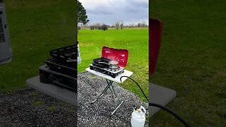 Dinner in the Jeep by the airport